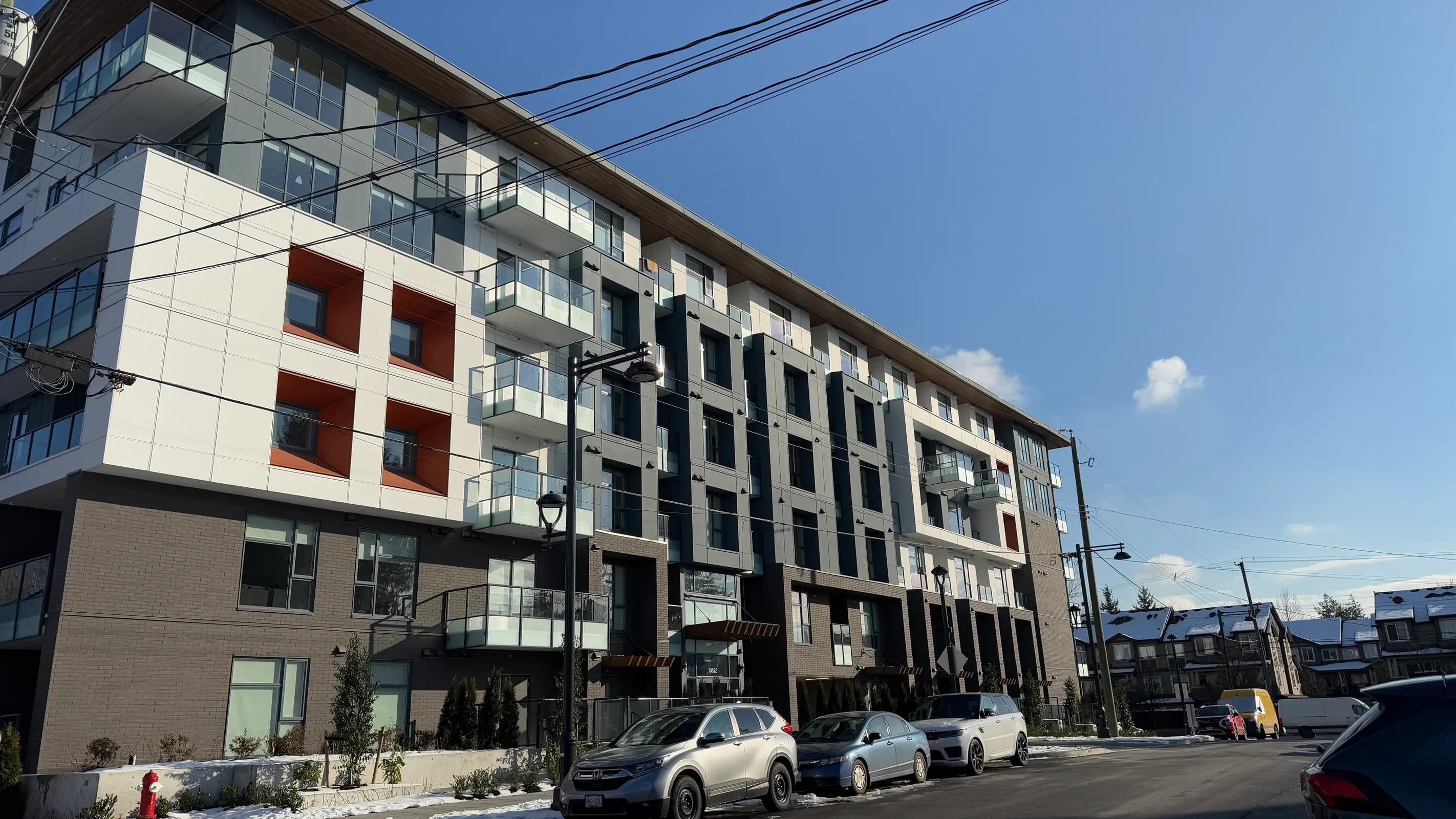 Viktor, Surrey Central - Image 2