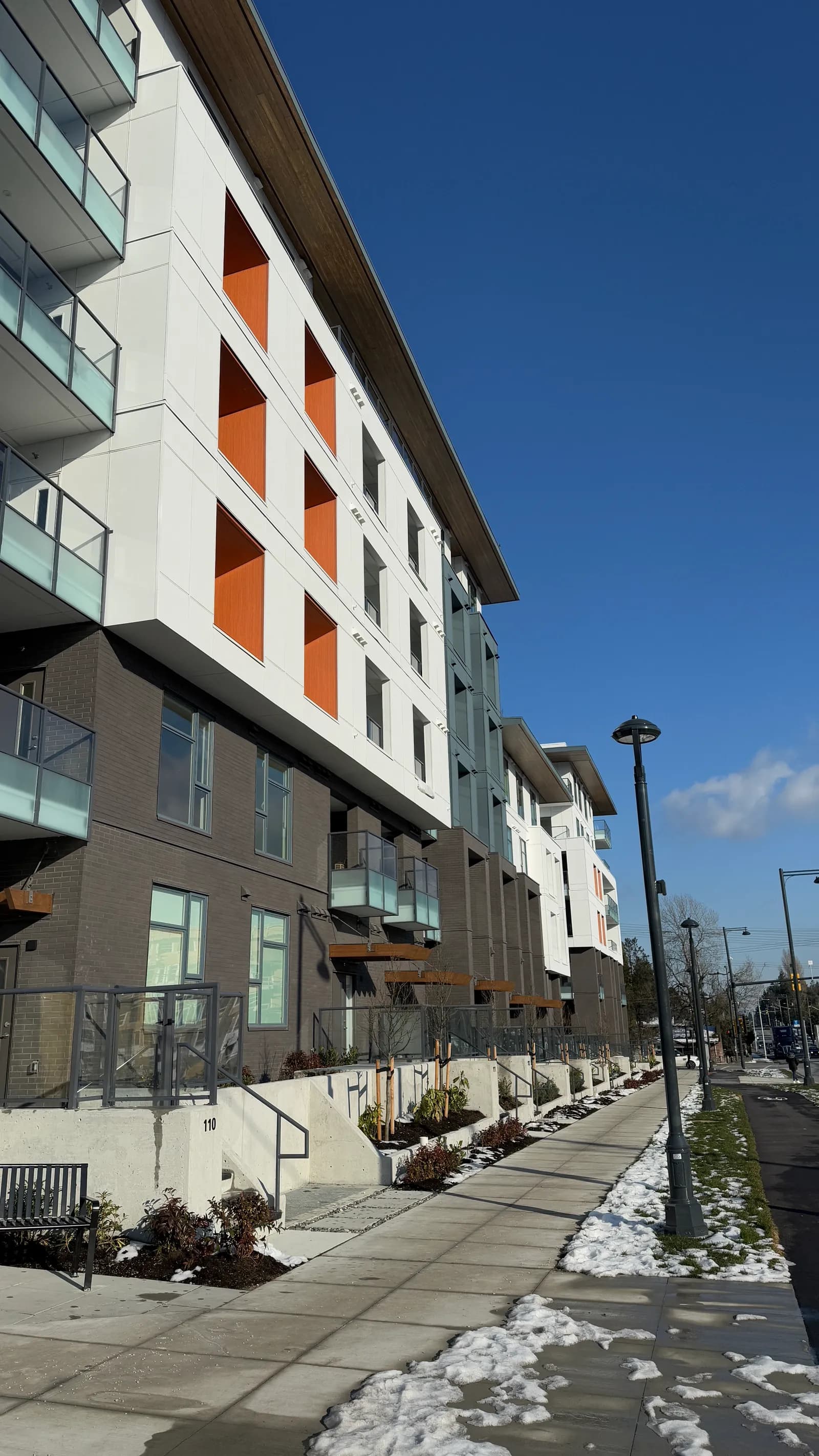 Viktor, Surrey Central - Image 4